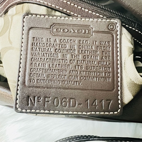 Coach Rare Vintage Brown #1417
East West Legacy Leather Shoulder Bag - Picture 8 of 13